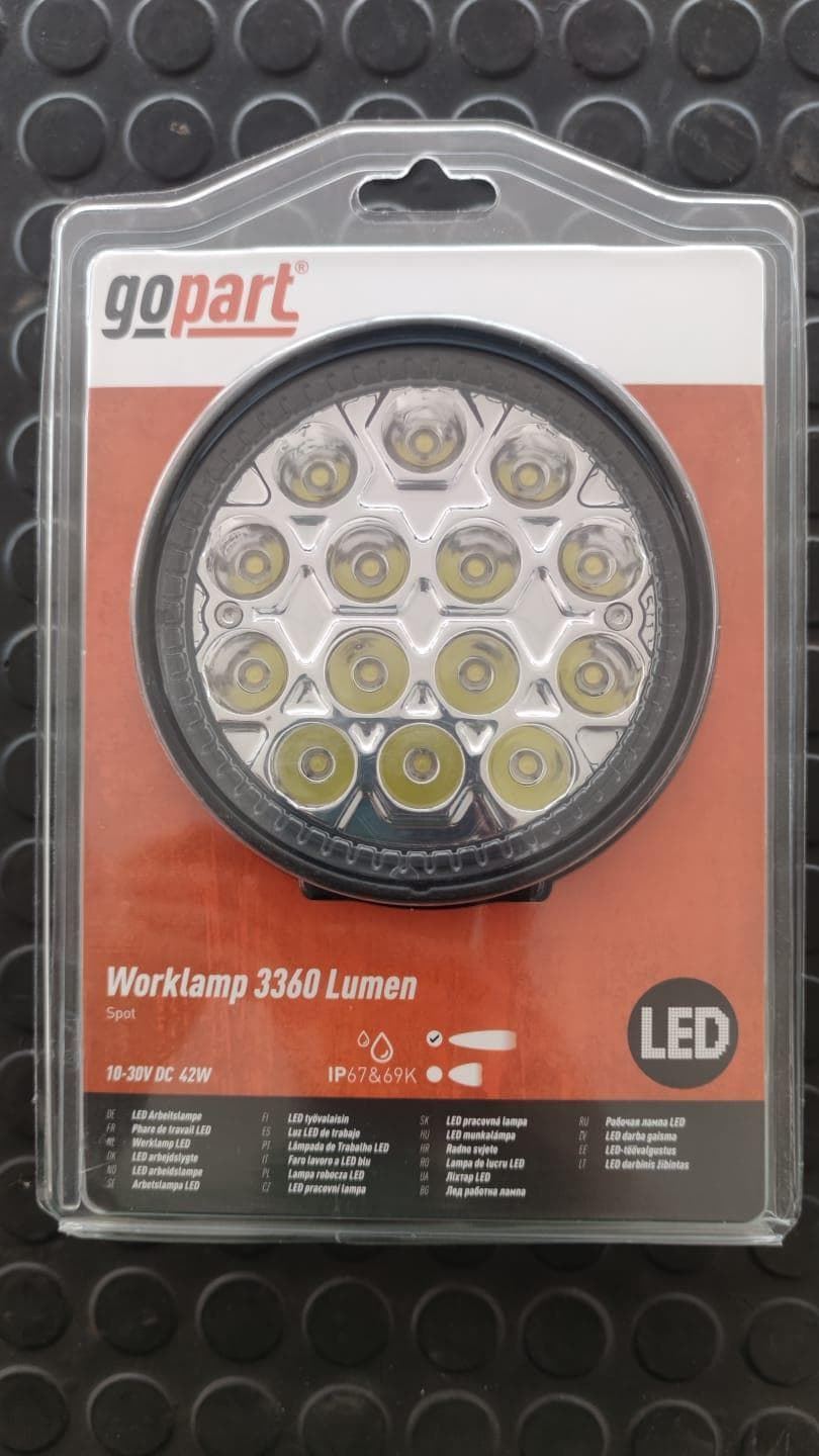 Faro de trabajo cuadrado de 5 LED- 60º - 10-30W - 900LUMEN - Imagen 1