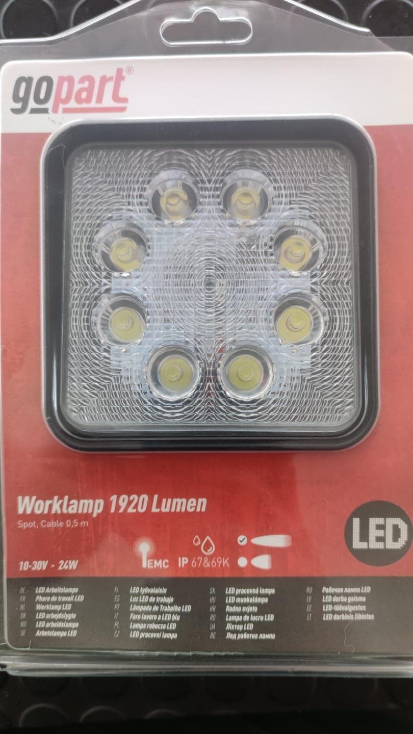 Faro de trabajo cuadrado de 6 Leds. 10-30W. 1140 LUMENS. - Imagen 1