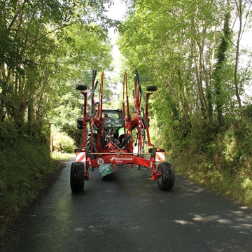 RASTRILLO MARCA KVERNELAND MODELO 9590 C HYDRO - Imagen 2